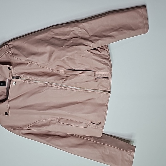 Revamped medium pink zip up leather jacket - Picture 3 of 6